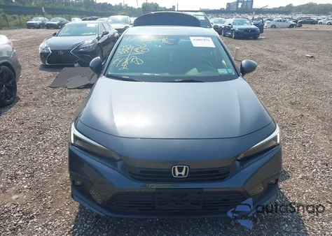 2023 Honda Civic Touring z USA, uszkodzony, nr VIN 2HGFE1F97PH323864
